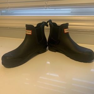 Hunter ankle boots - size 6